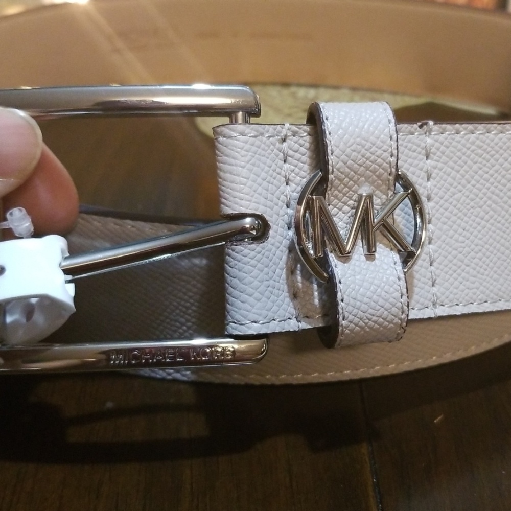 Michael Kors Belt - Picture 2 of 3